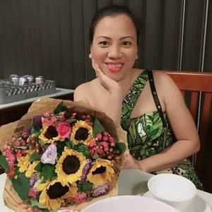 Meet your Posher, Khanh